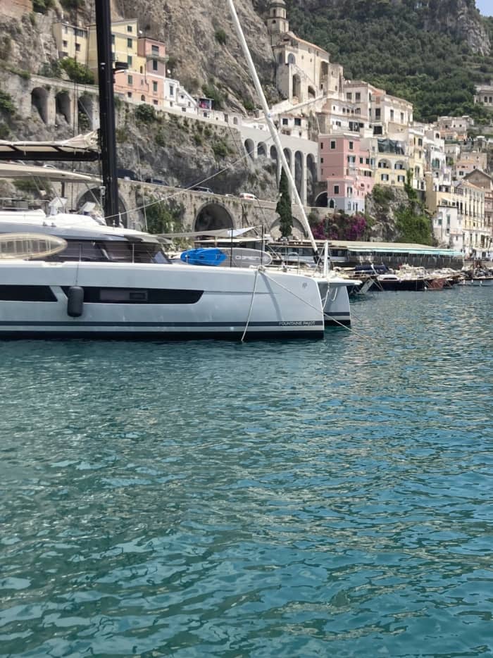 Italienische Träume beginnen auf See: Eine 8-stündige Fahrt durch das Herz von Amalfi