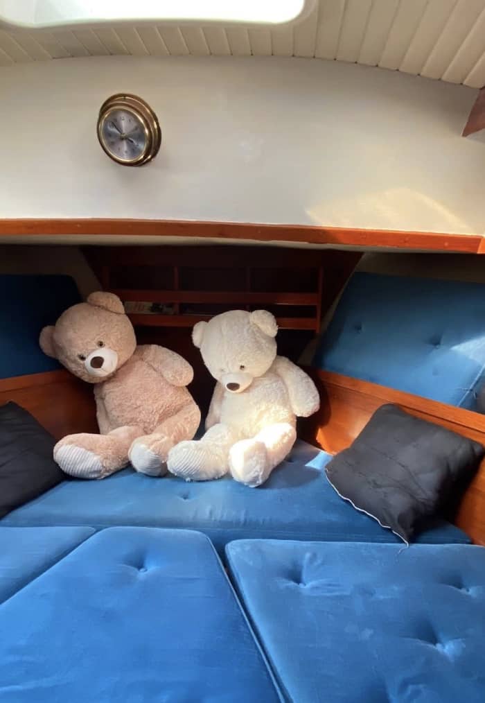 Discover El Port de la Selva on a sailboat for a full day