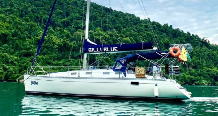 The best of Paraty is on the water: Your private full day on a sailboat