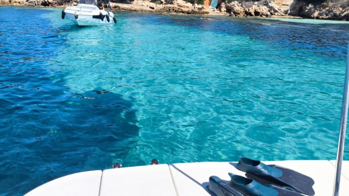 Erkunden Sie Cannes vom Boot aus: Ein ganzer Tag auf dem Wasser an Bord eines Motorboots