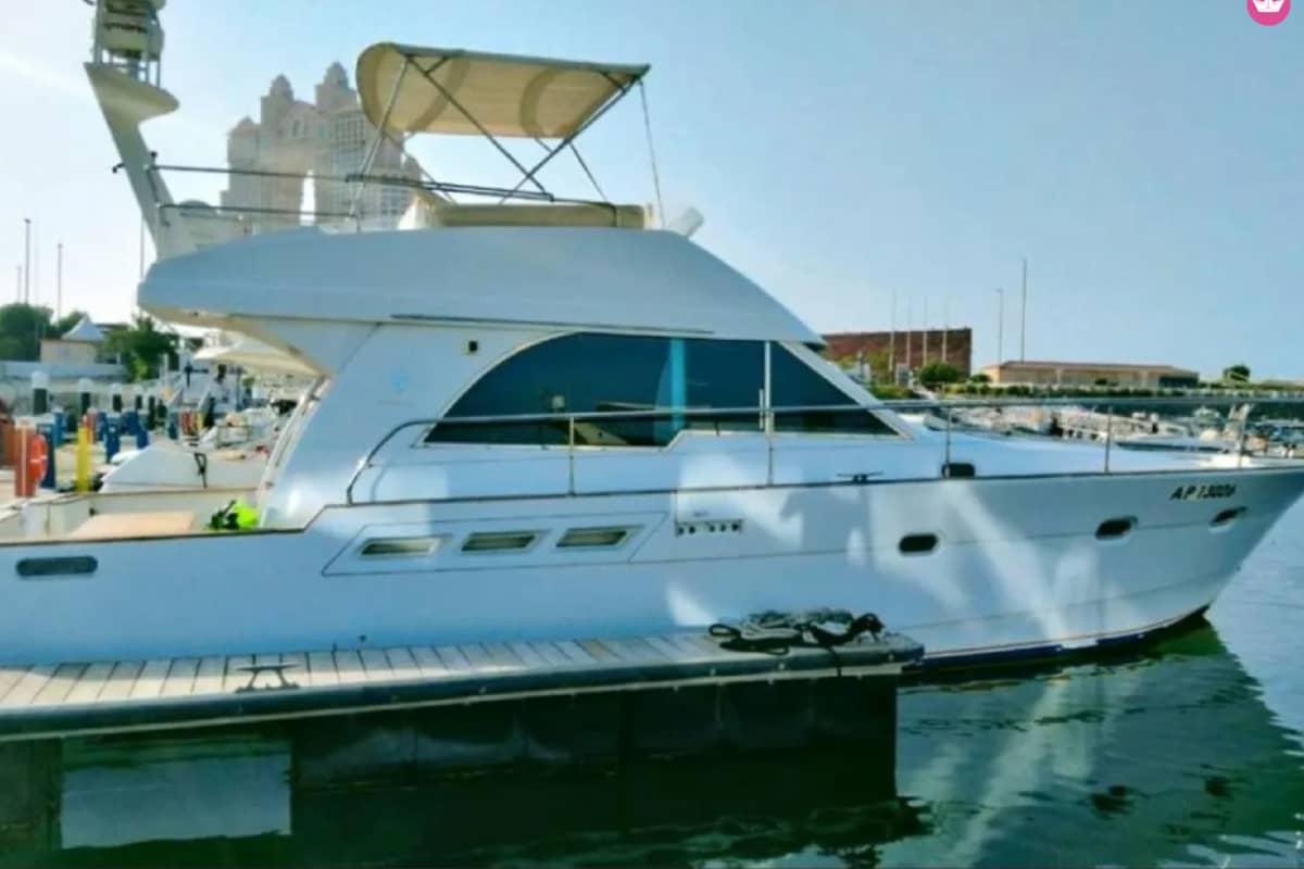 Dubai Marina: 3-stündige Private Palm Atlantis Yachtfahrt