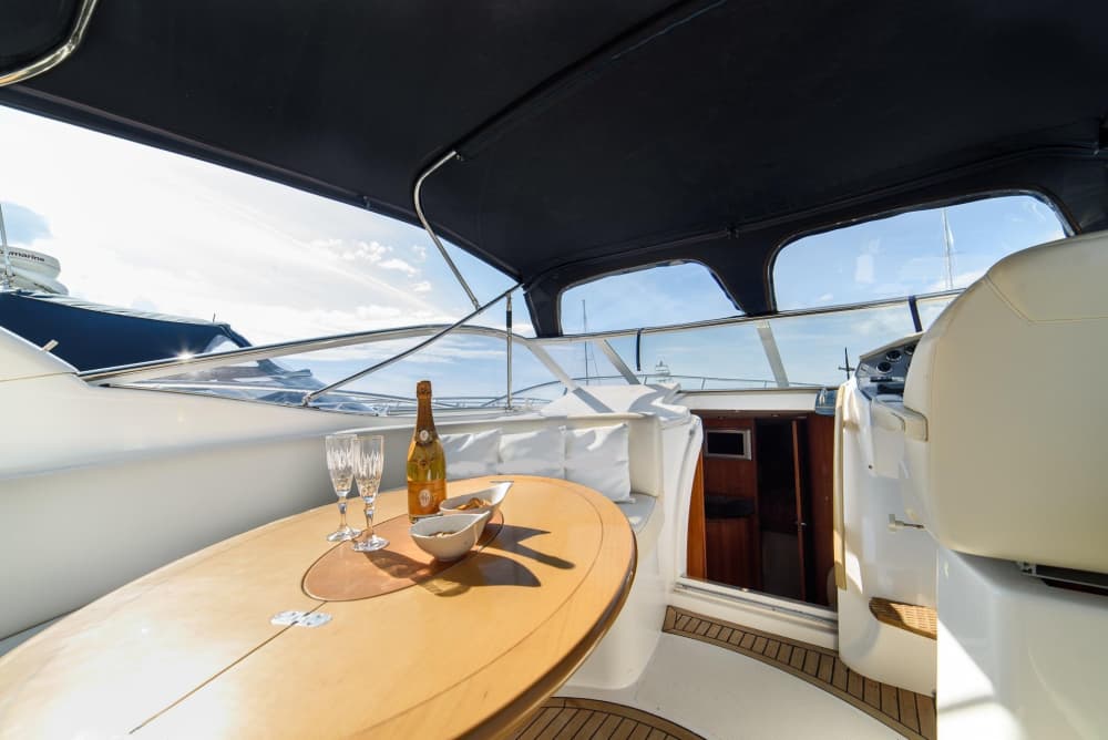 Excursion privée d'une journée en bateau au départ de Sorrente 2