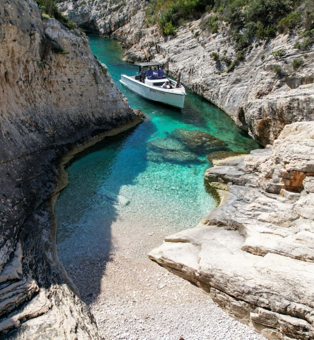Excursion privée d'une journée complète - Île de Vis au départ de Hvar. 6