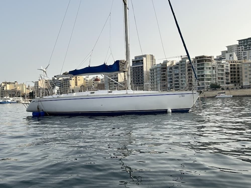 Cap sur le plaisir: une journée complète de navigation authentique à Sliema à bord d'un voilier 2