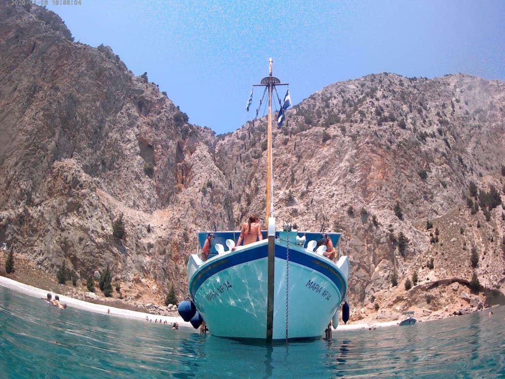Offrez-vous le luxe d'Ano Symi avec une journée complète en goélette 3
