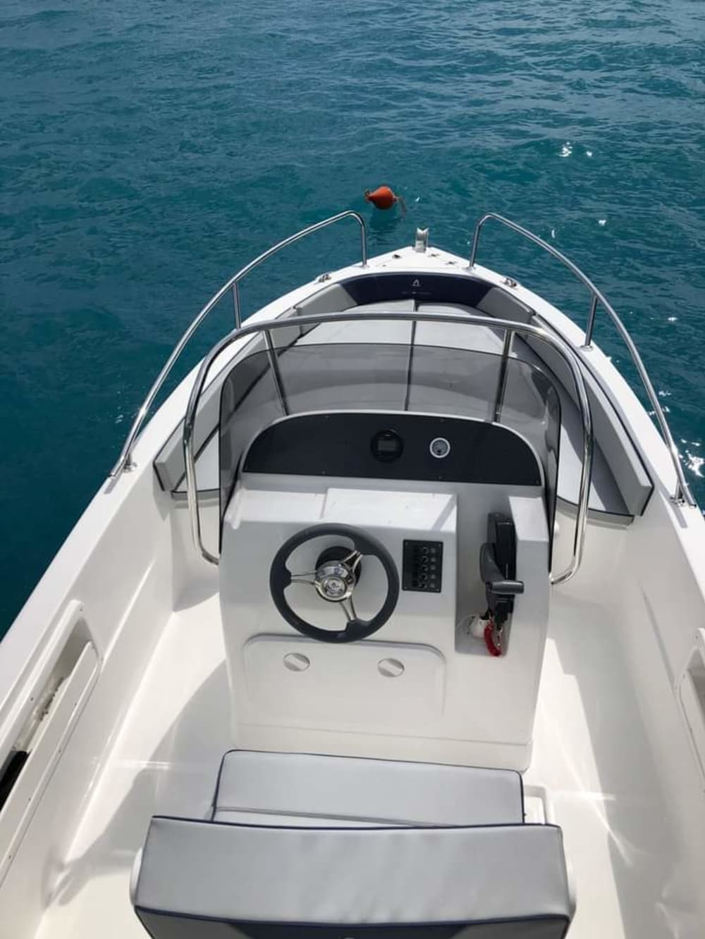 Profitez de 7 heures de navigation à moteur à Positano 3