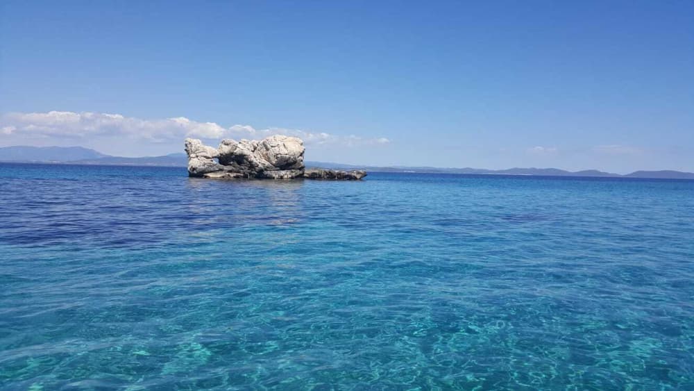 Découvrez Sant'Antioco lors d'une excursion d'une journée en bateau à moteur. 5