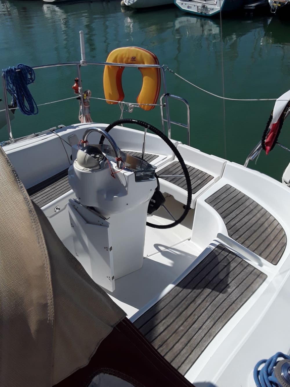 Le meilleur de La Rochelle se découvre sur l'eau: une journée privée complète en voilier 4