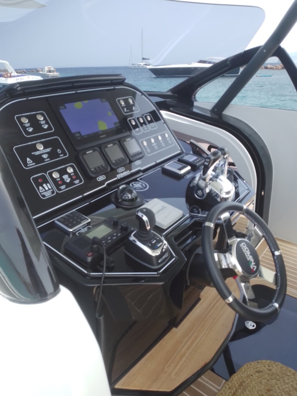 Découvrez Porto Rotondo: une journée entière de soleil sur un bateau à moteur 6