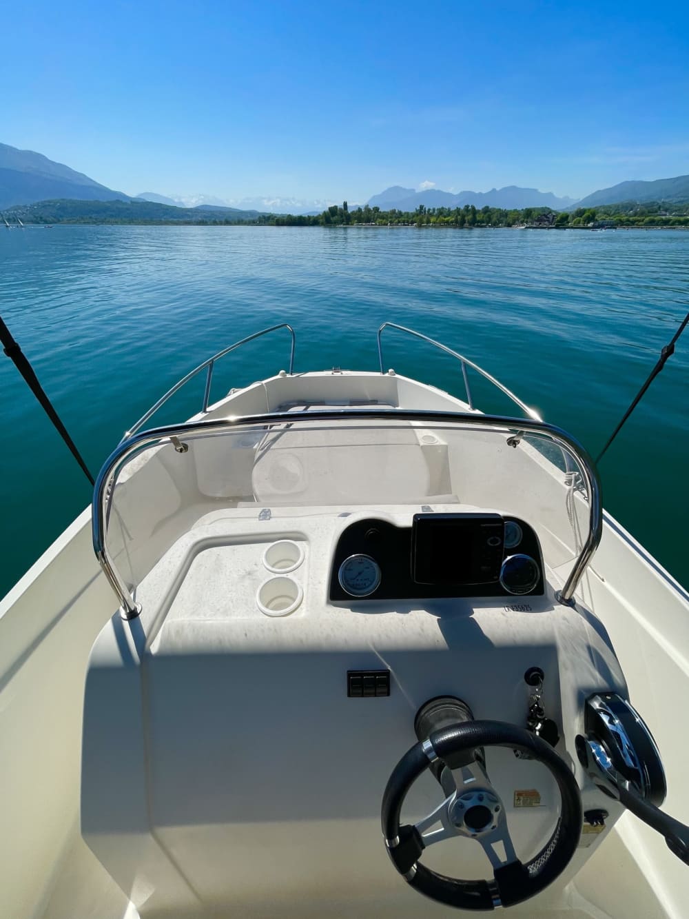 Le pur plaisir de la voile: Vivez la magie d'Aix-les-Bains