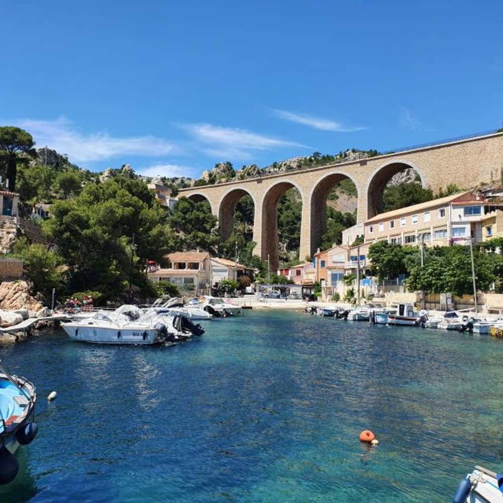 Passez une journée à la découverte des trésors de la Côte Bleue!