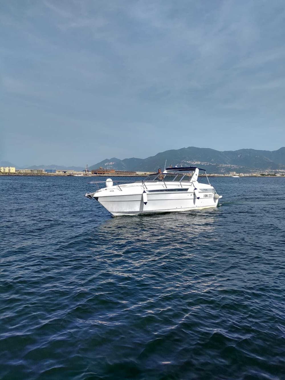 4 heures de soleil autour de Torre Annunziata en bateau à moteur 4