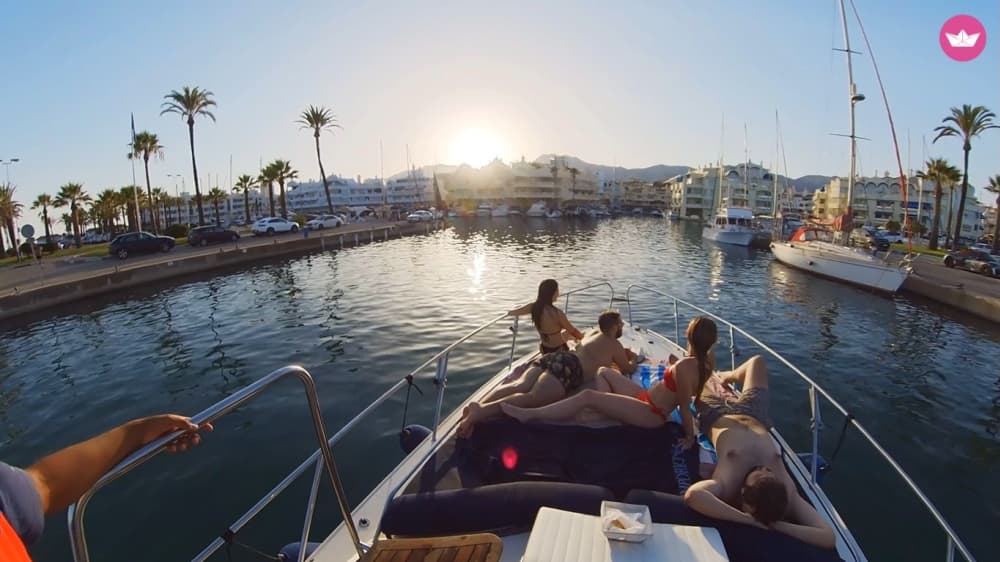 Paseo et Yate Sunseeker 8 heures 5