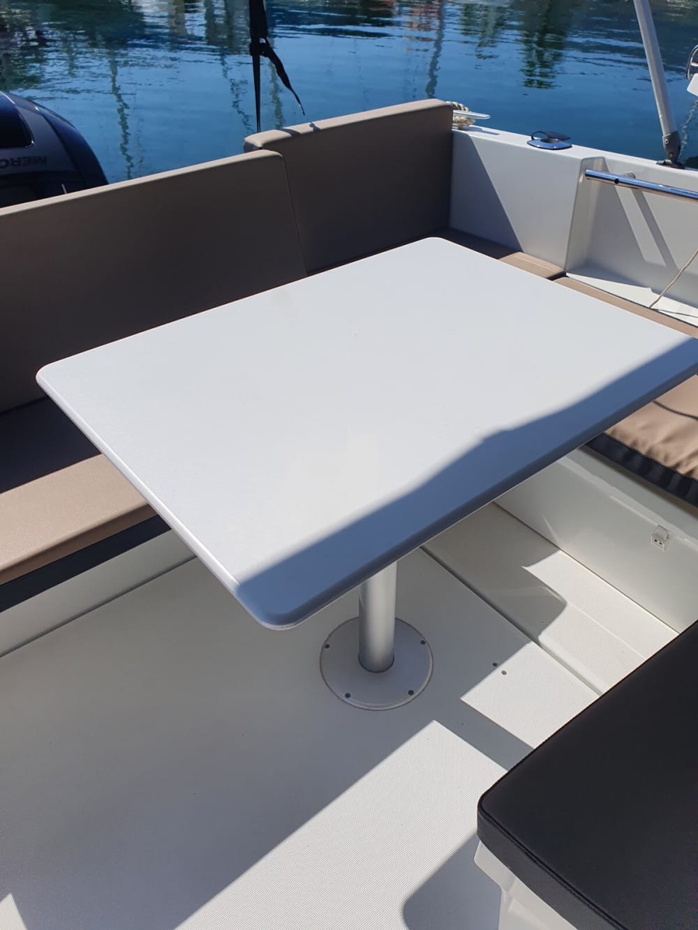 Découvrez Ajaccio: une journée ensoleillée en bateau à moteur 4