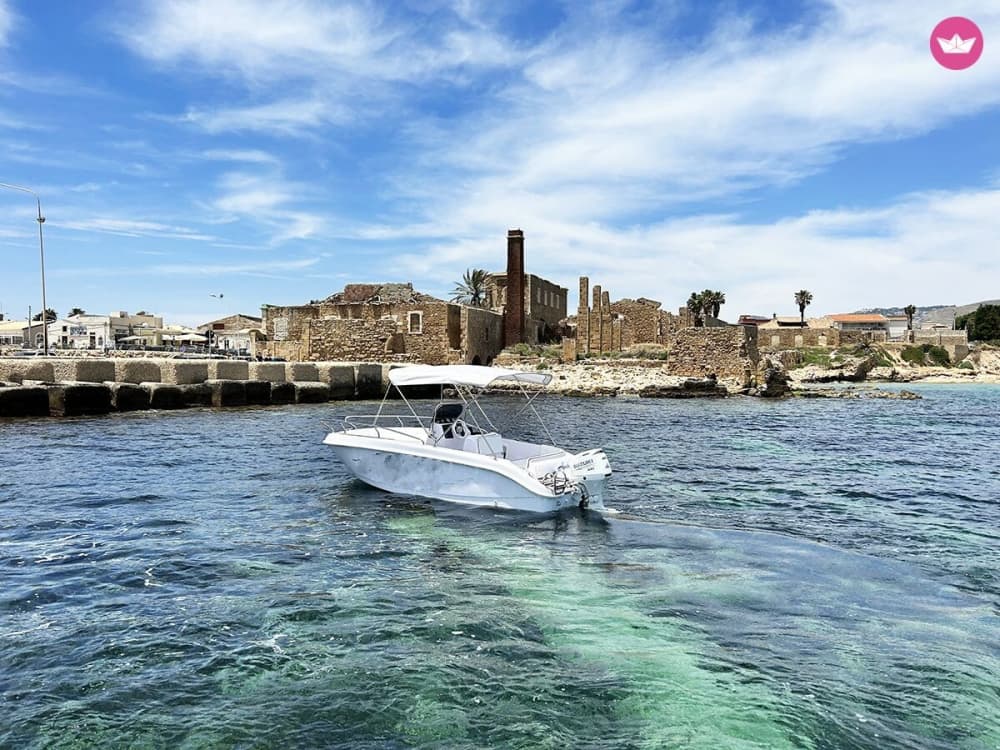 Excursion privée en bateau avec skipper depuis Avola 5