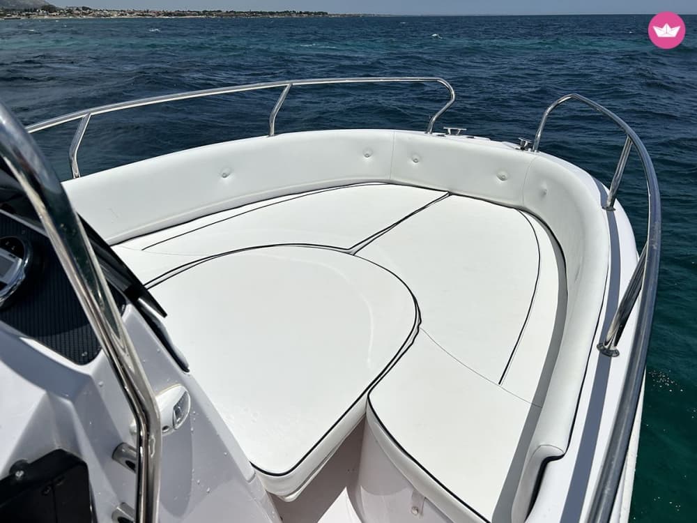 Excursion privée en bateau avec skipper depuis Avola 4