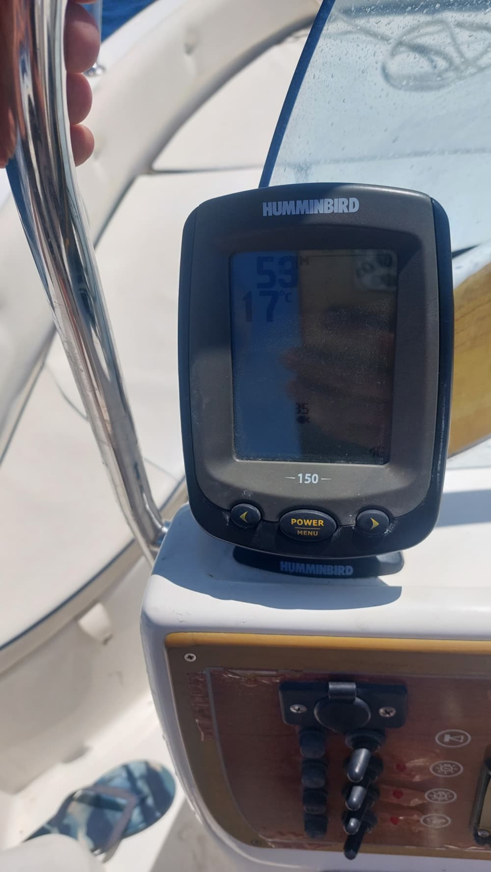 Explorez Marseille en bateau: une journée complète sur l'eau à bord d'un bateau à moteur 5