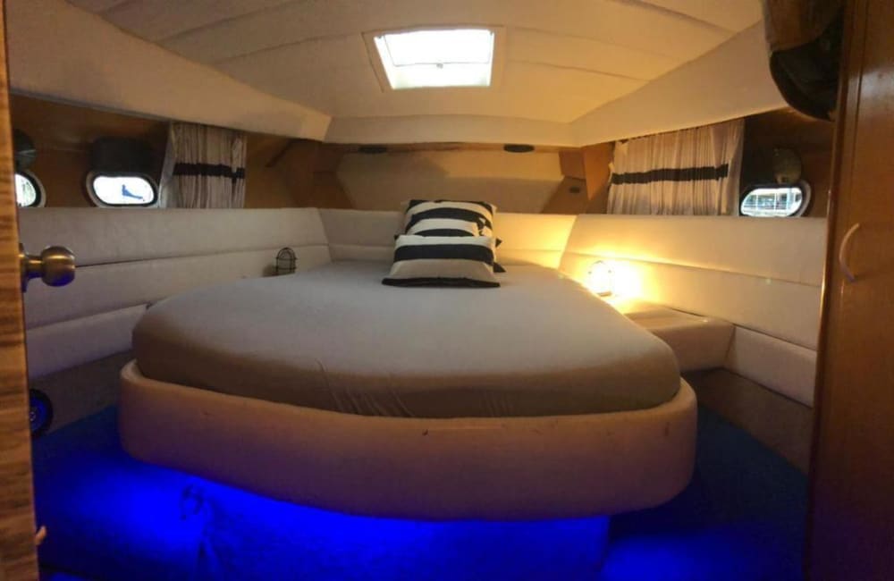 Commencez vos vacances par 4 heures de plaisir sur un bateau à moteur 5
