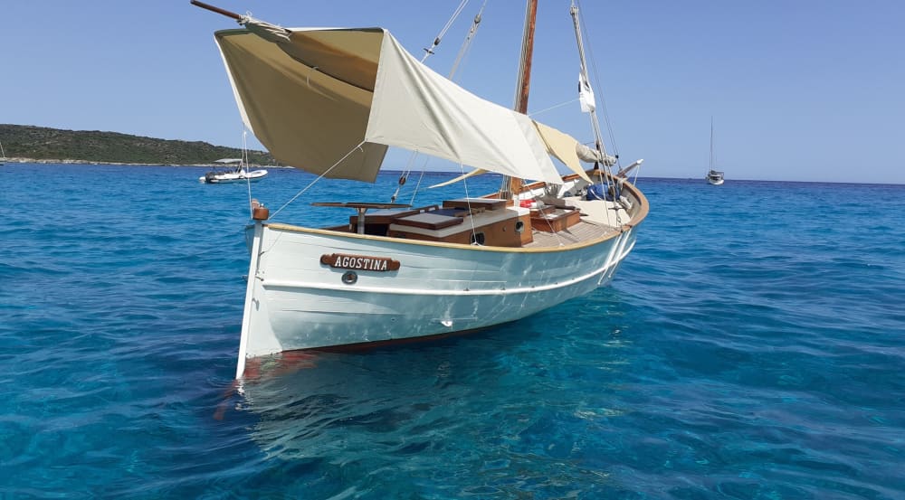Une journée magique à Saint-Florent à bord d'un voilier