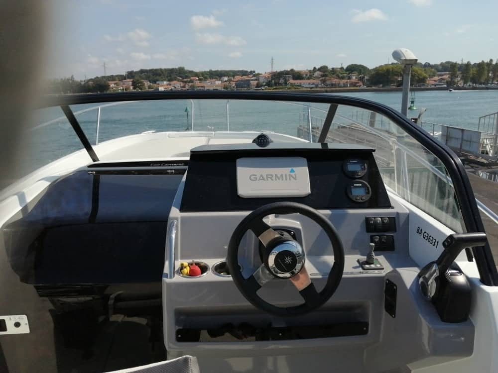 Escapade facile à Anglet: une excursion en bateau à moteur de 4 heures 4
