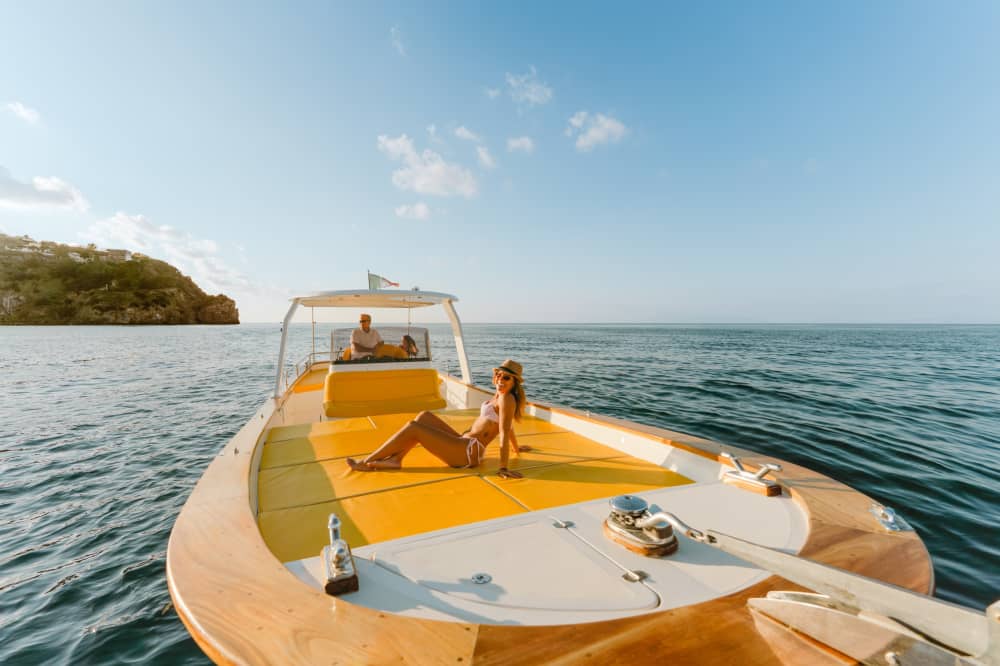 Découvrez Ischia en bateau à moteur pendant 7 heures 5