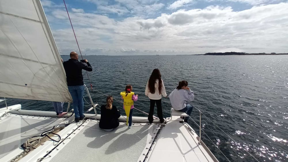Escapade d'une demi-journée sur un catamaran – Au départ de Setúbal avec une route panoramique vers Arrábida 5