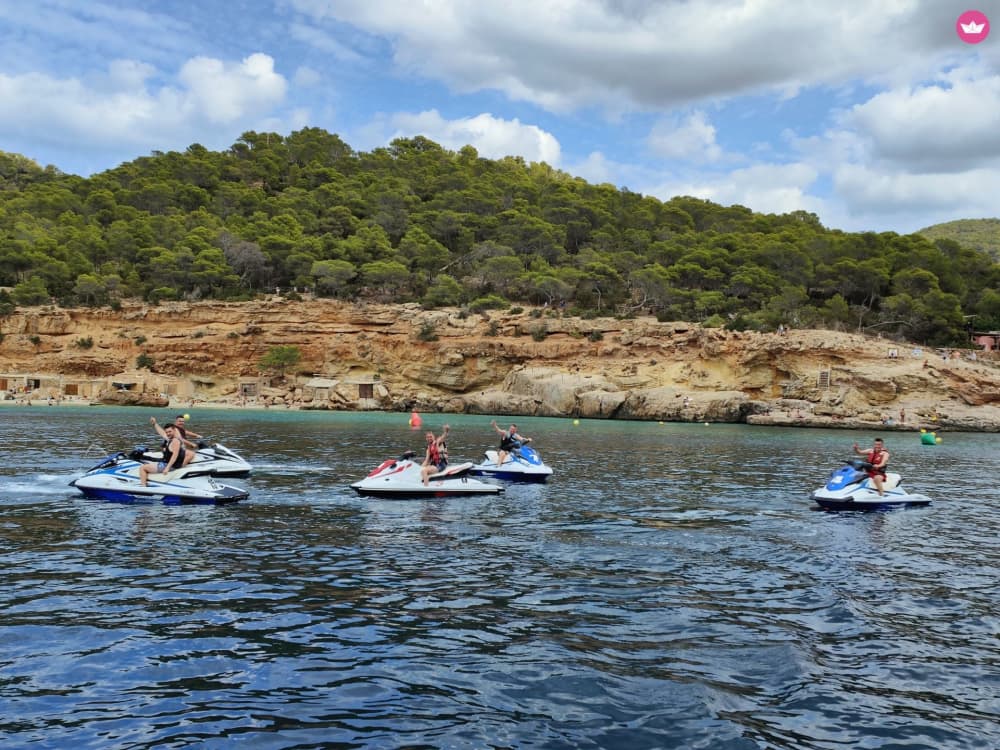 Excursion guidée en jet ski à Cala Salada 4