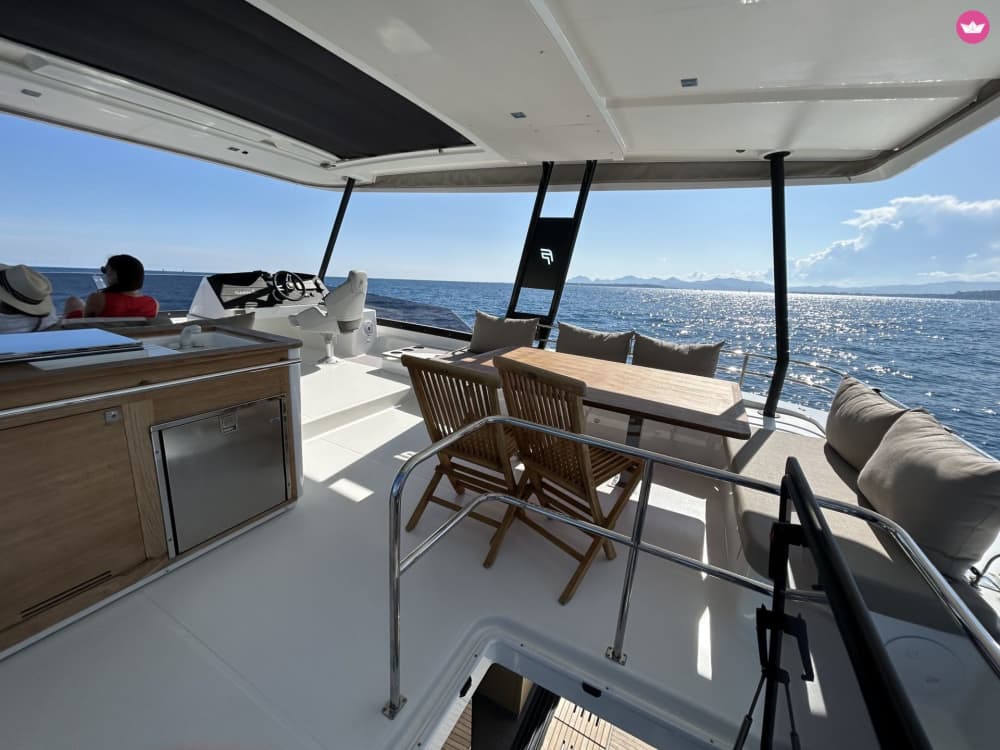 Croisière en catamaran le long de la Côte d’Azur 3