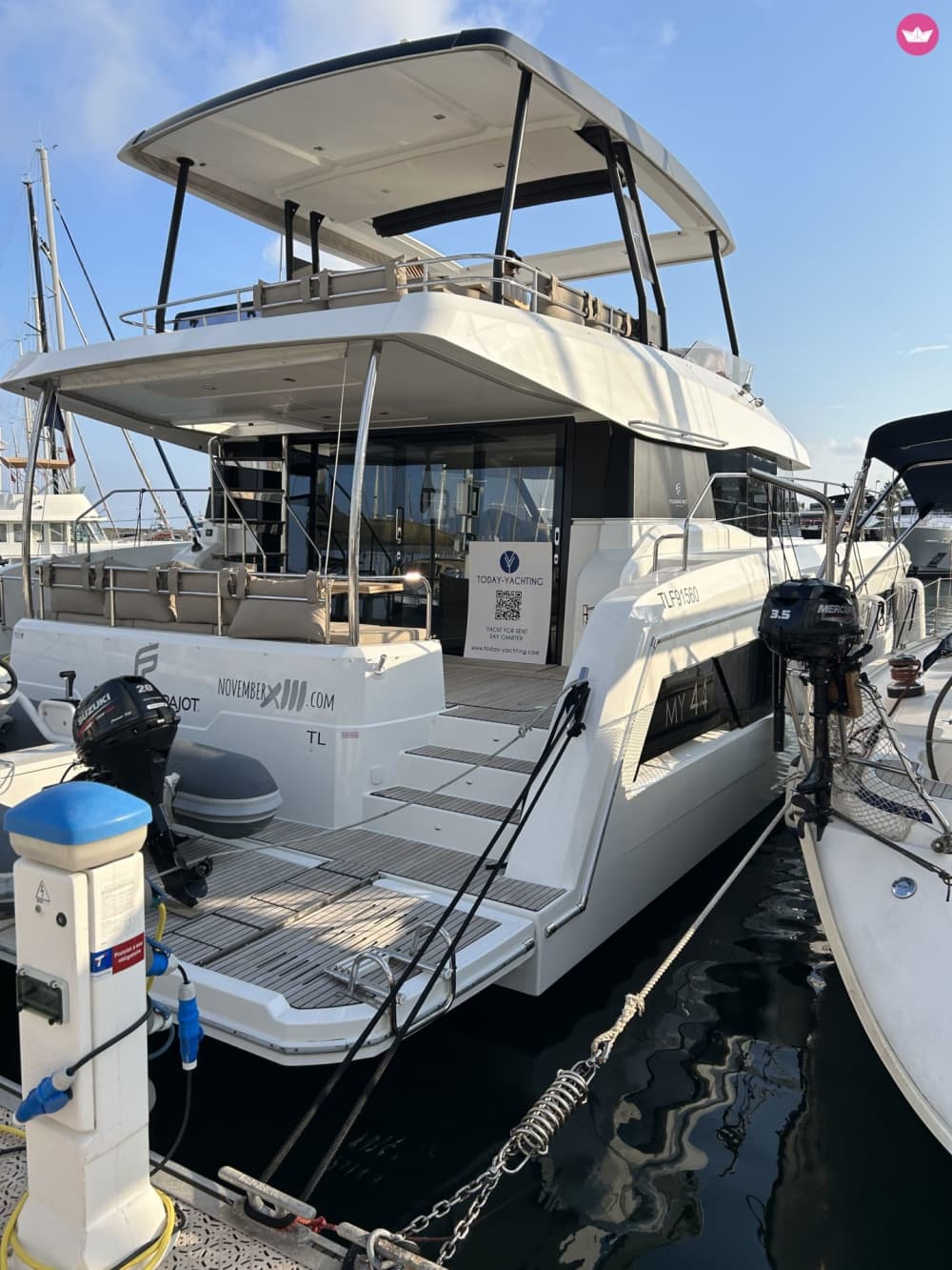 Croisière en catamaran le long de la Côte d’Azur 4