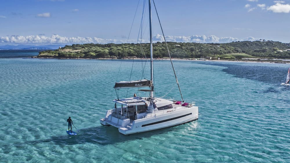 Croisière matinale en catamaran de luxe à Hersonissos — Île Dia (09:00–15:30) 5
