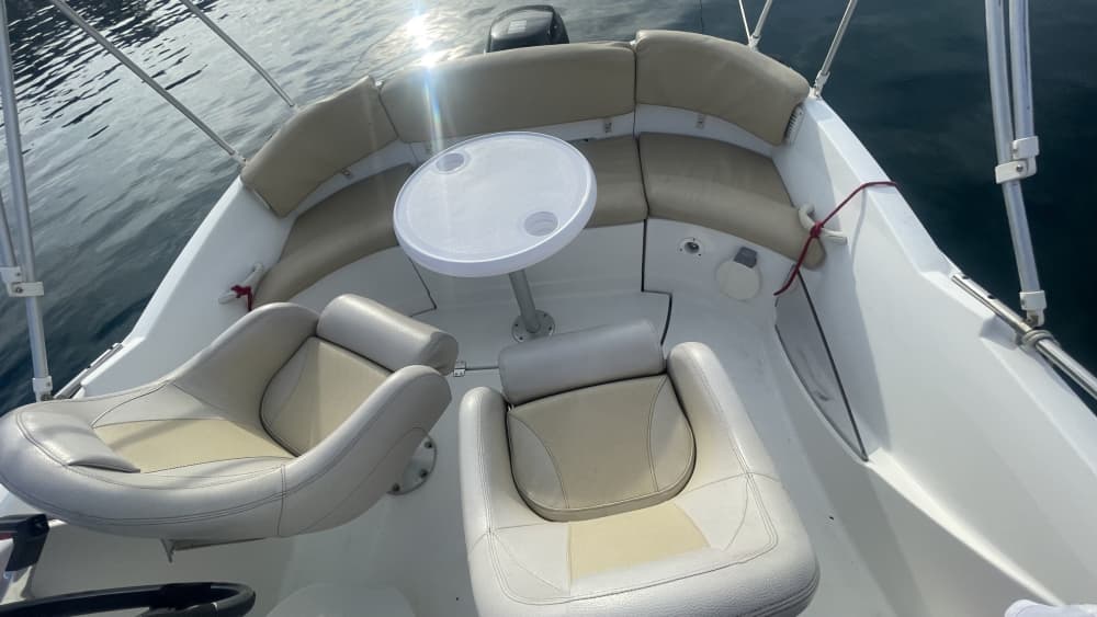 Une journée magique à Marseille en bateau à moteur 3