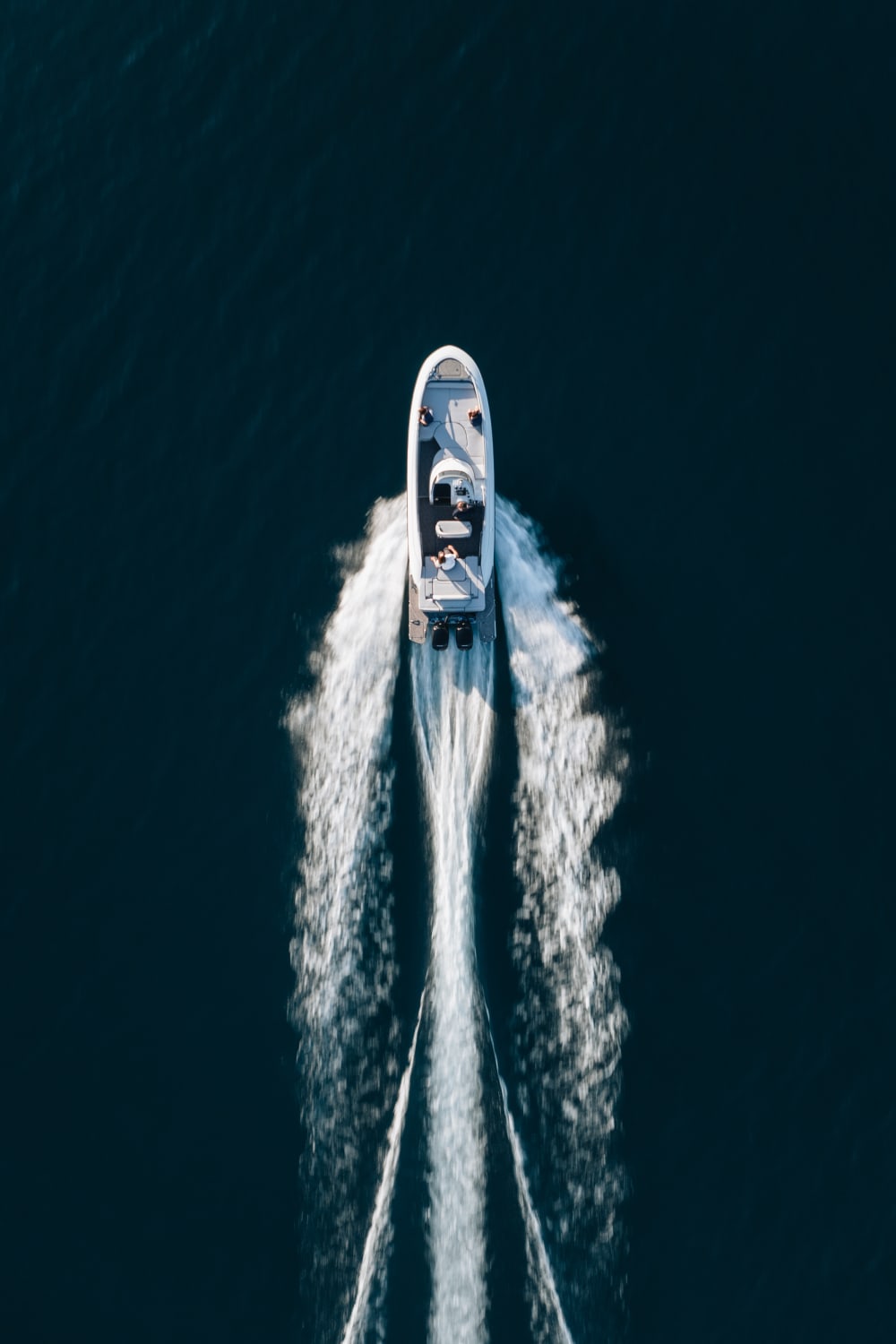 Choisissez votre excursion idéale entre Capri et Amalfi! Bateau privé personnalisable avec embarquement pratique depuis Naples, Sorrente, Positano ou Amalfi. 4
