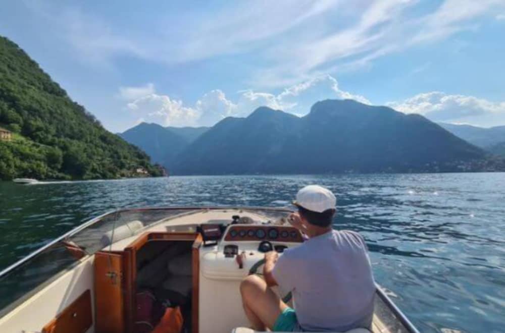 Chuchotements au bord du lac – Une escapade d'une heure de Varenna à Menaggio