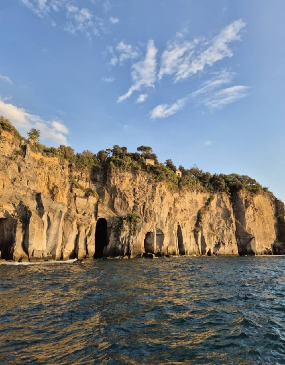 Croisière au coucher du soleil à Sorrente: 2 heures de pure tranquillité 4