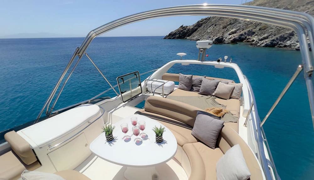 Croisière privée d'une journée sur la côte sud ou à Délos et Rhenia (Azimut 58 pieds) 6