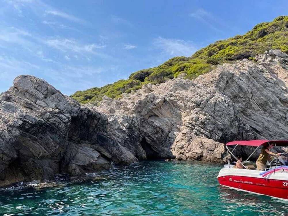 Croisière d'une journée complète aux îles Élaphites de Dubrovnik – Koločep, Lopud et Šipan avec visite de la grotte bleue