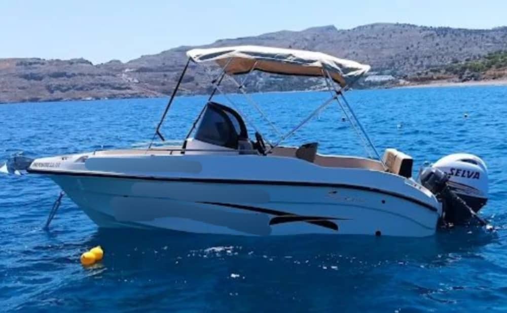 Excursion avec skipper autour de Lindos et de la plage de sable rouge 2