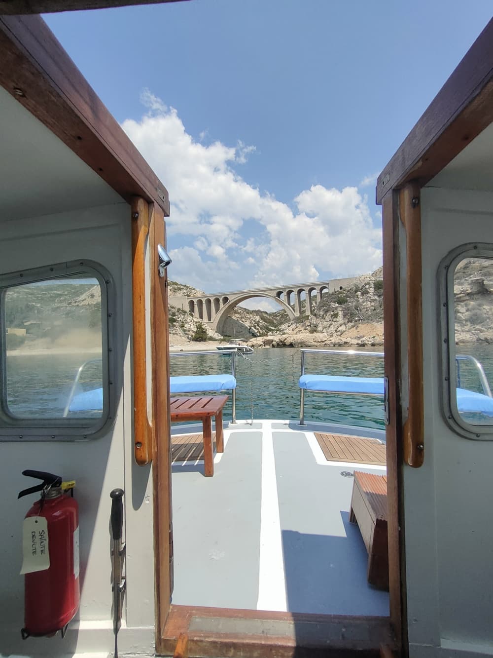 Explorez Marseille en bateau: une journée complète sur l'eau à bord d'un bateau à moteur 6