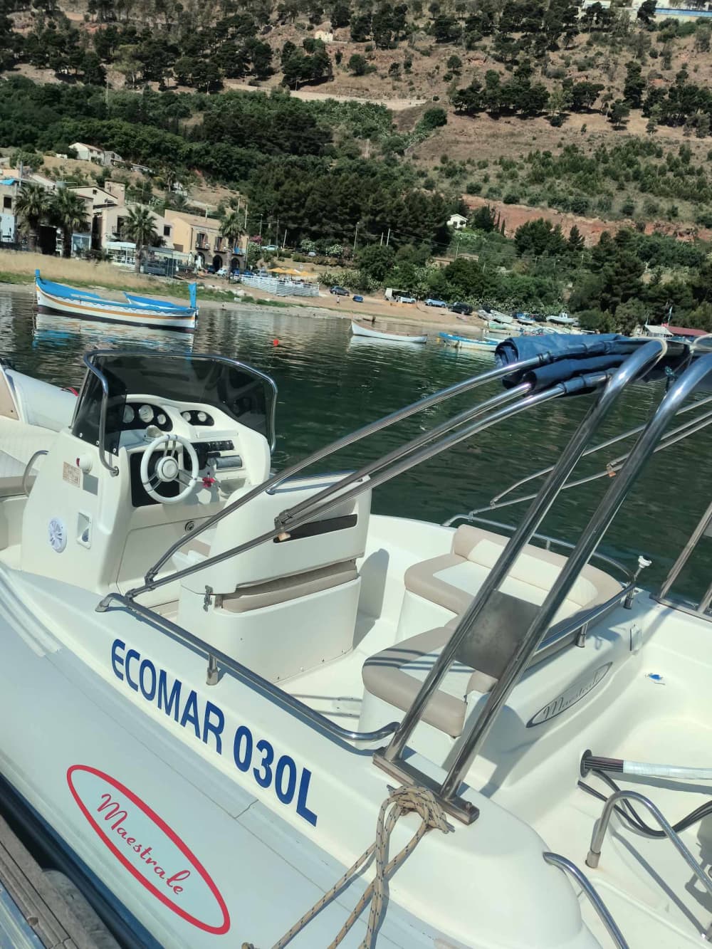 Profitez de 9 heures en dériveur à Castellammare del Golfo 4