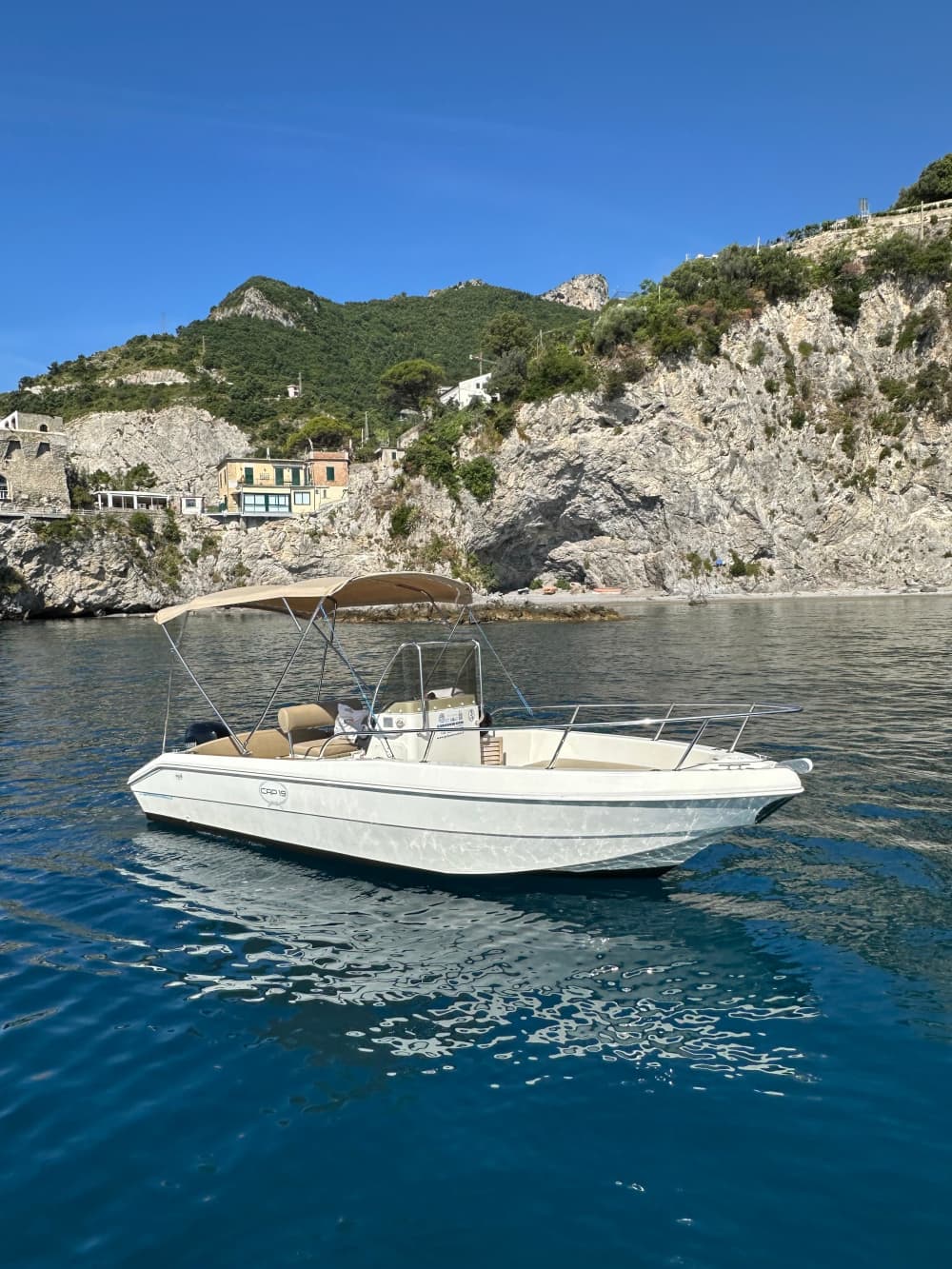 Capelli 19 : Excursion de 7 heures sur la côte amalfitaine au départ de Salerne