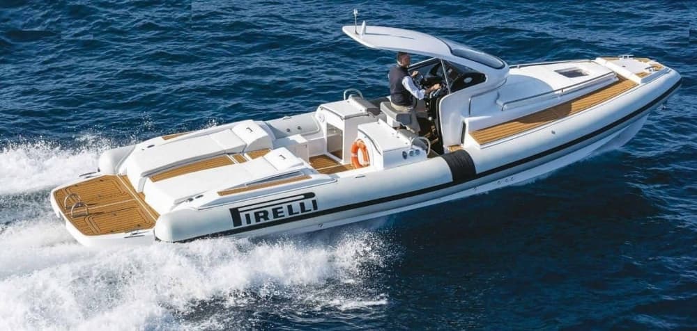 4 heures pour explorer Porto Cervo en bateau à moteur 2