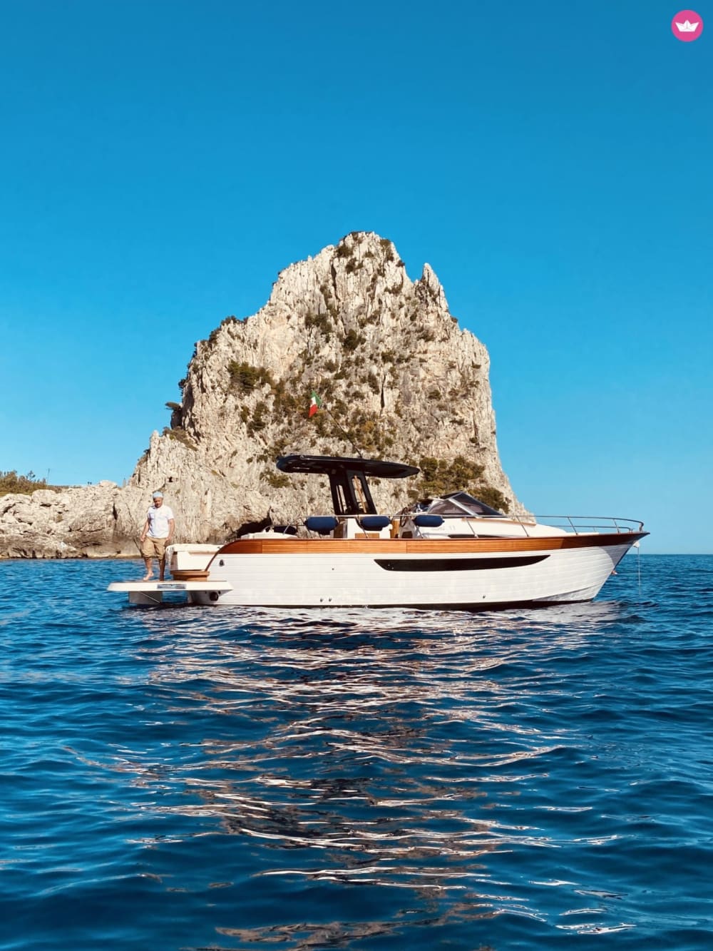 Capri Elegance: excursion d'une journée en yacht privé au départ de Sorrente 2