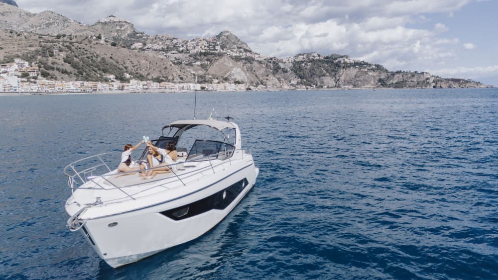 Croisière d'une journée sur la côte de Taormine – 8 heures au départ de Giardini Naxos 2
