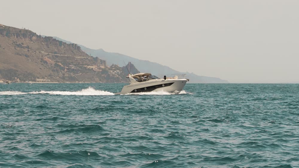 Croisière d'une journée sur la côte de Taormine – 8 heures au départ de Giardini Naxos 4