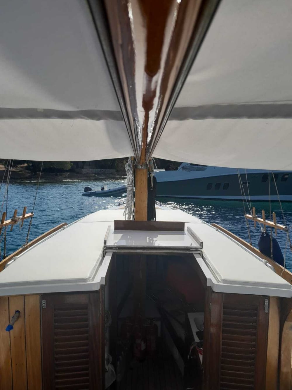 Découvrez Spetses lors d'une excursion en voilier d'une journée. 3