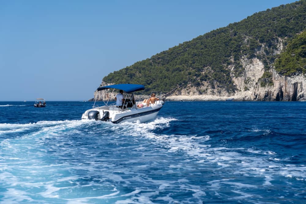 Croisière d'une journée complète – Épave et Ouest de Zakynthos 5