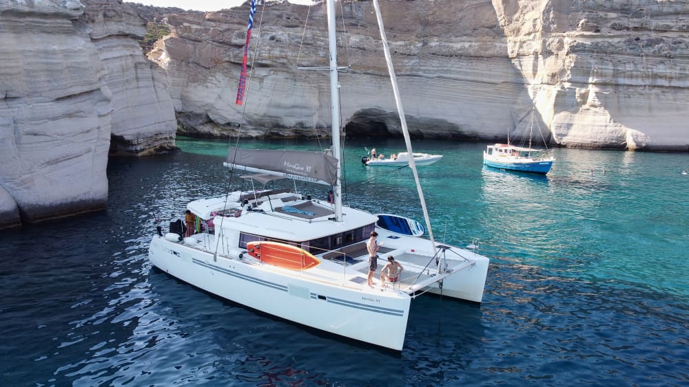 Croisière Lagoon 450F-Luxe PM à Milos