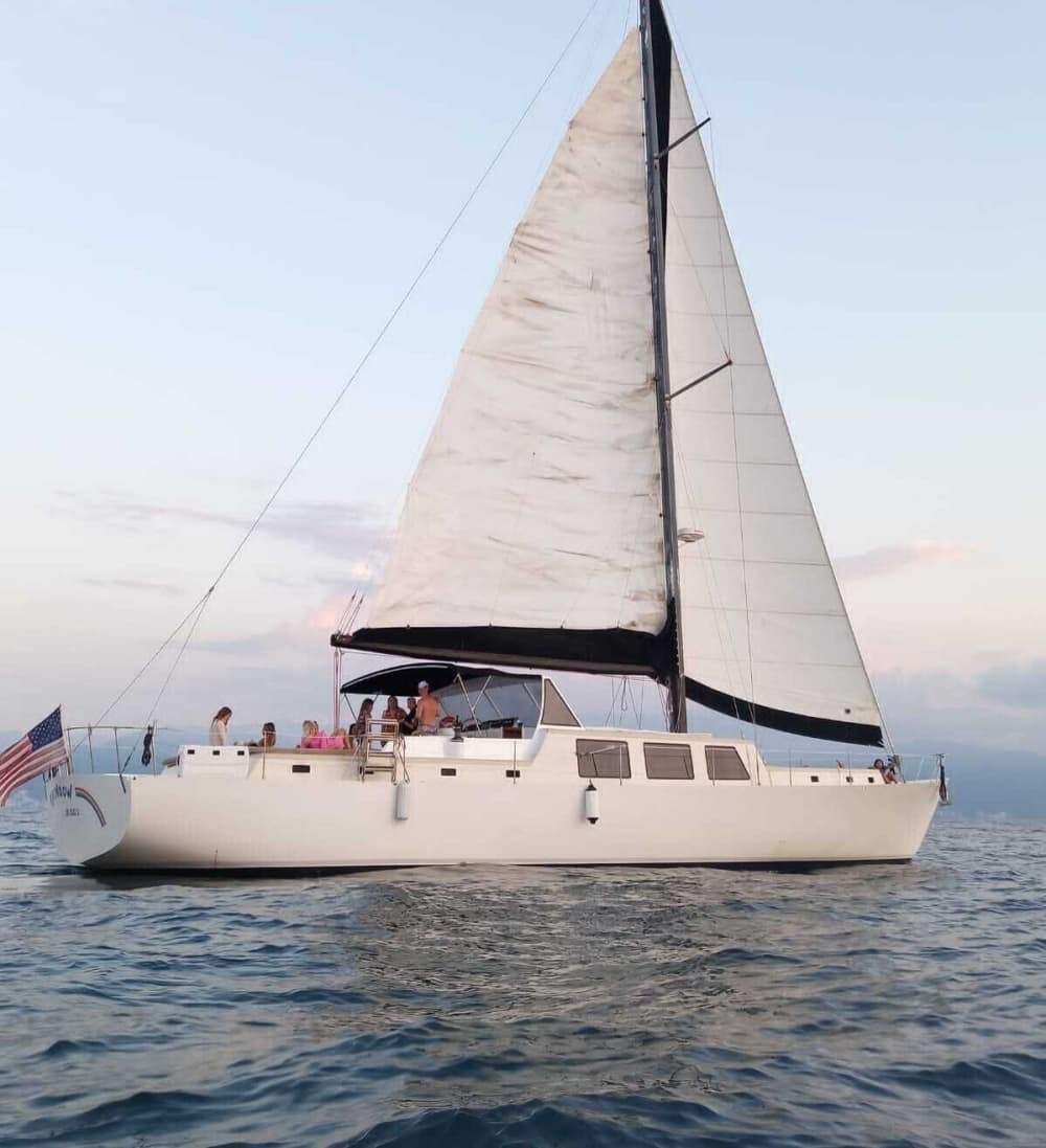 Cap sur le bonheur: une journée complète de navigation authentique à Puerto Vallarta à bord d'un voilier 2