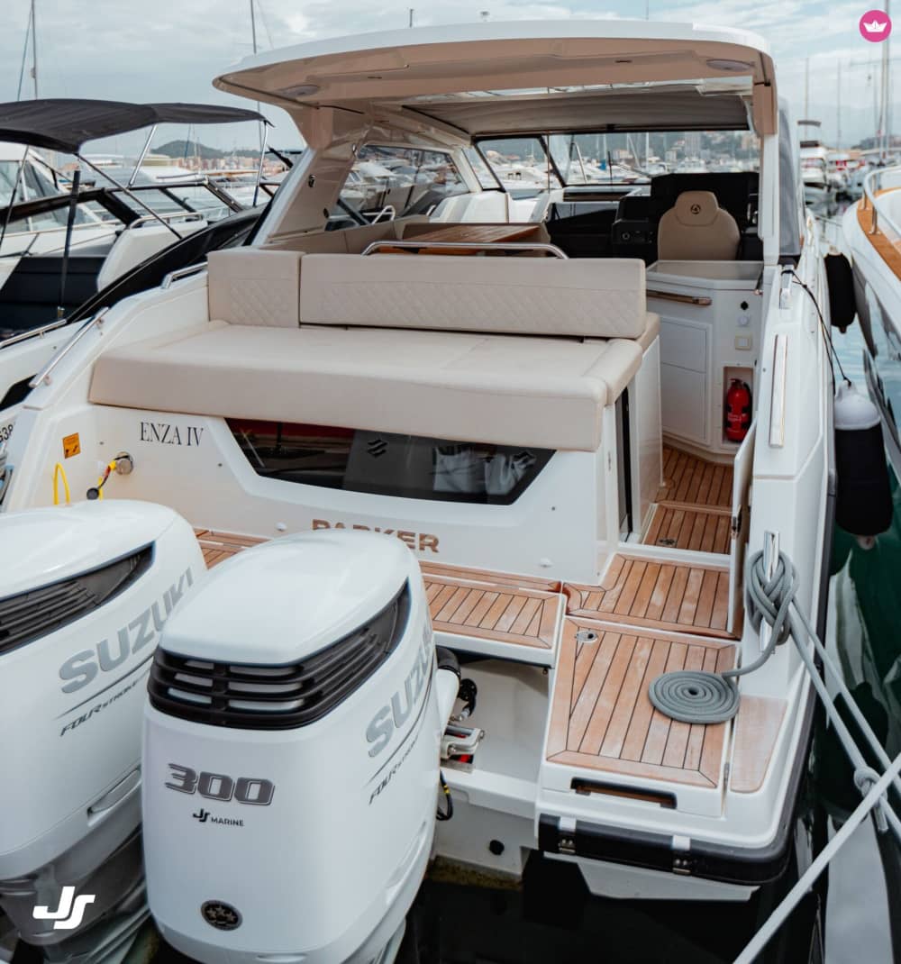 Navigation de luxe en mer à Ajaccio 4