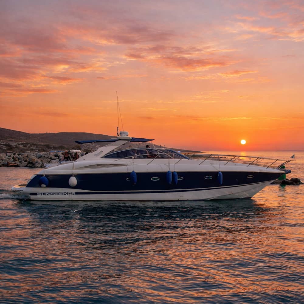 L'expérience ultime en yacht à Limassol - Croisière au coucher du soleil